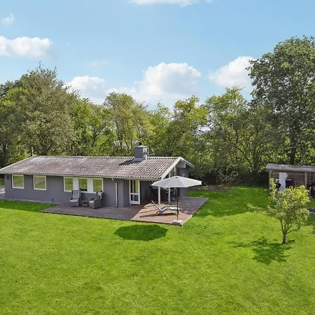 3 Bedroom Awesome In Feriehus *